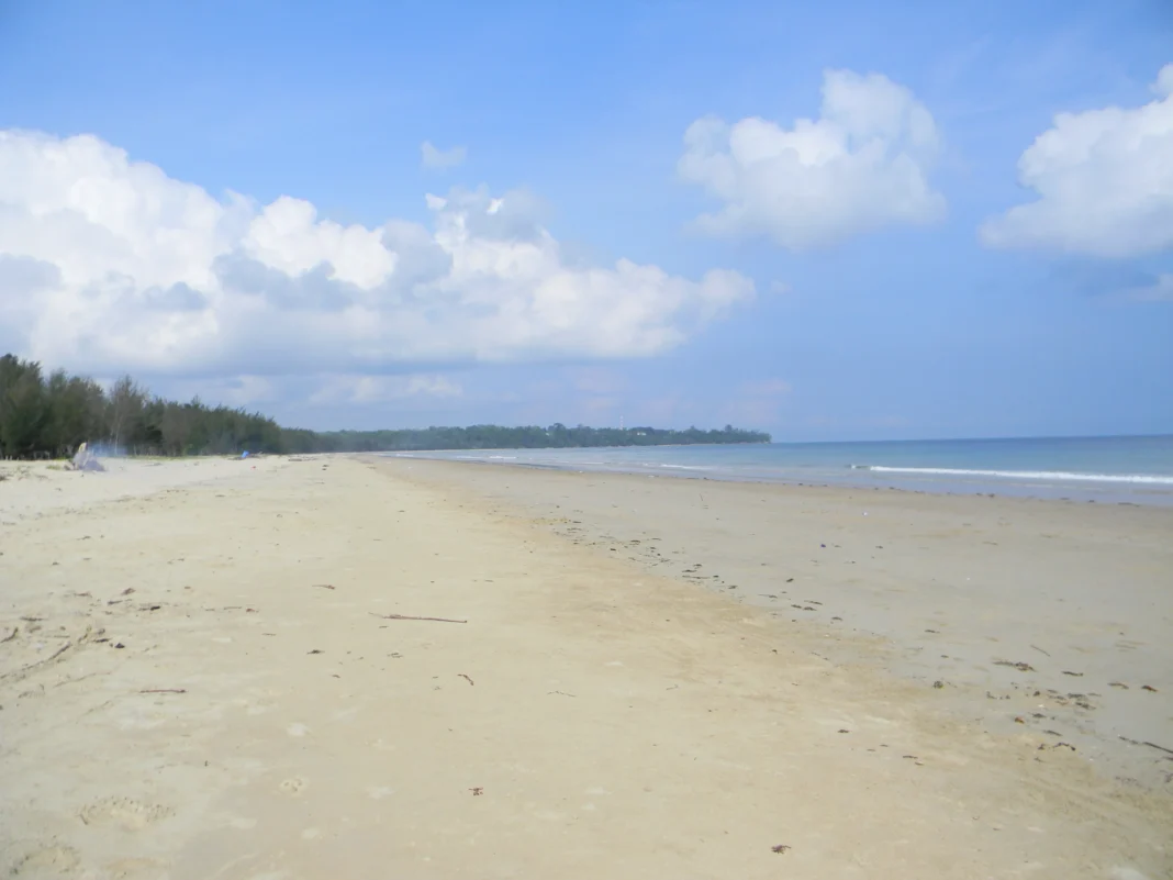 Muara Beach