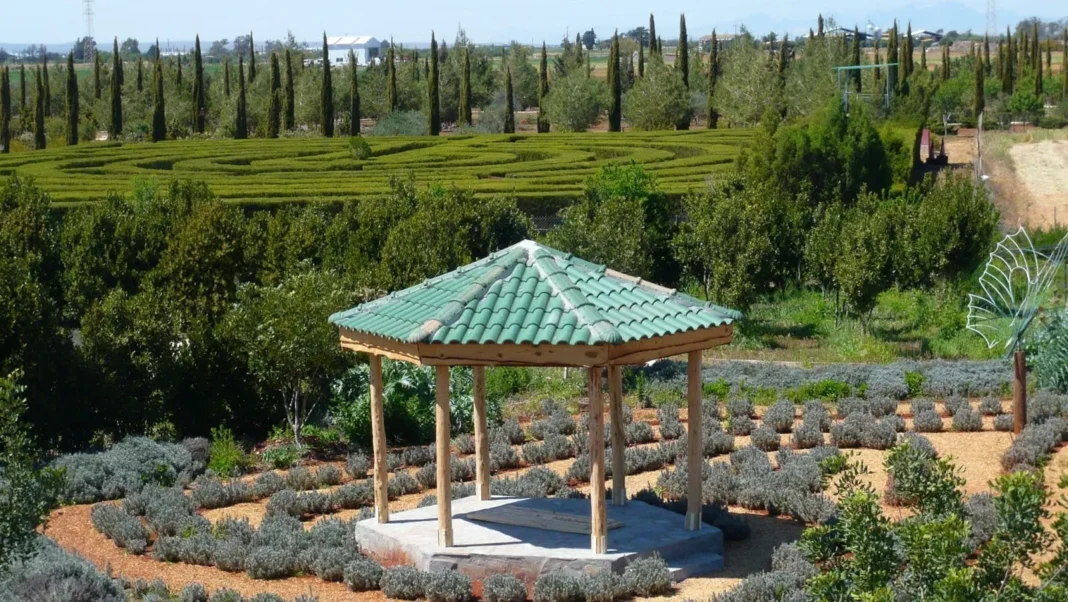 CyHerbia Botanical Park