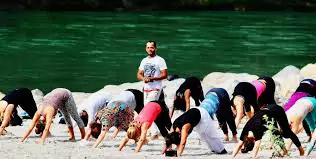 yoga retreats in Rishikesh