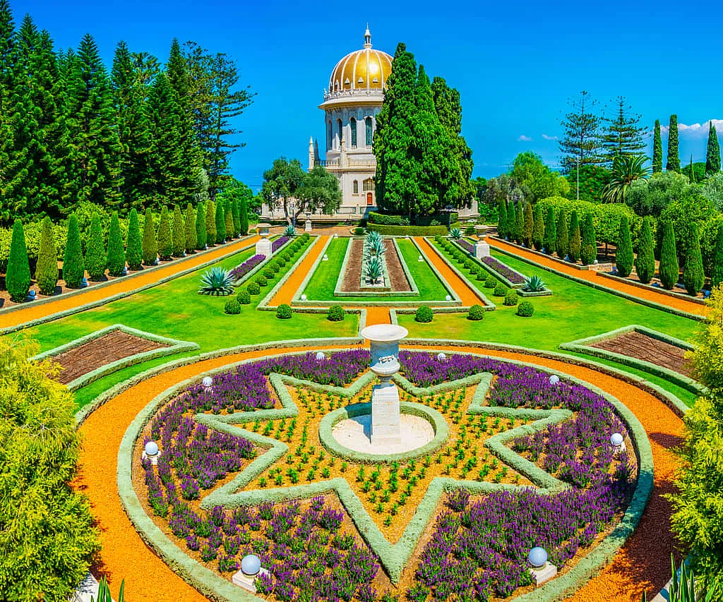 Baha'i Gardens