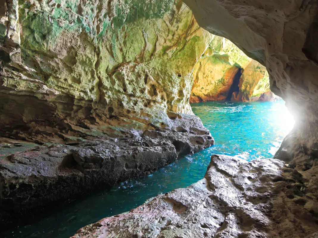 Rosh Hanikra Grottoes