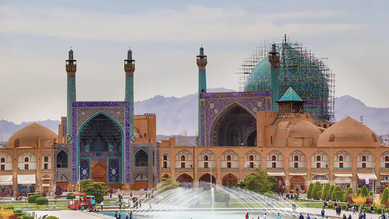 Naqsh-e Jahan Square, Isfahan