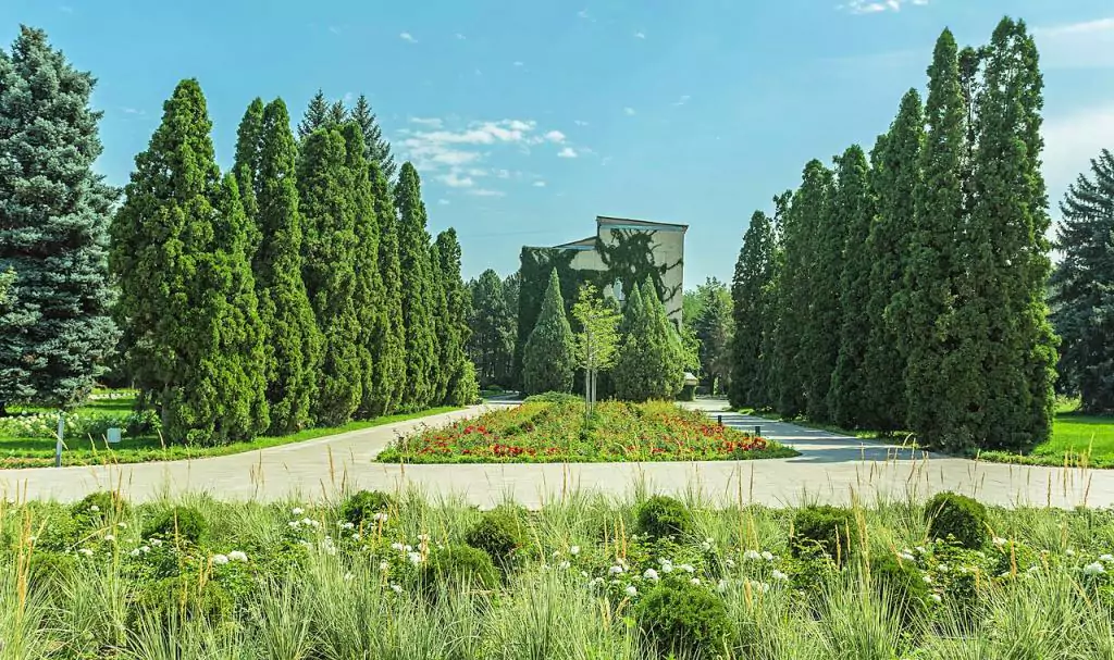 Almaty Botanical Garden